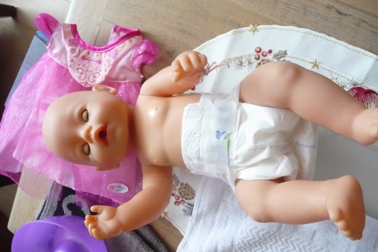 Iedereen Toezicht houden donderdag Baby Born interactieve Prinses baby-pop [recensie]