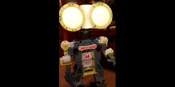 meccanoid-robot-copyright-trotse-moeders-4